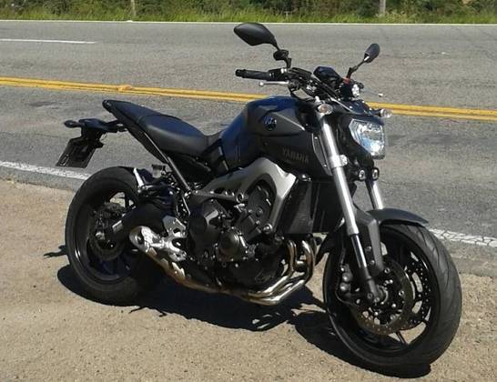 YAMAHA MT-09 YAMAHA MT-09